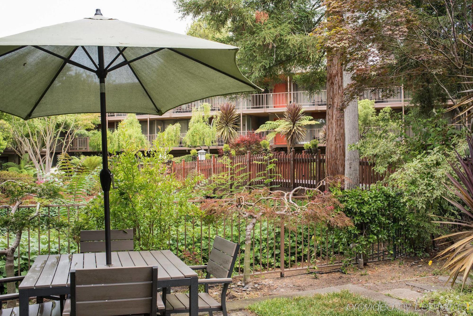 The Creekside Inn Palo Alto Eksteriør billede